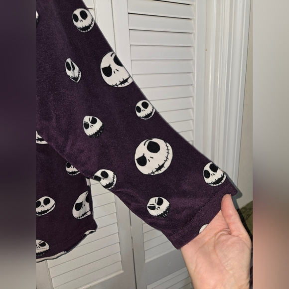 Disney Women's M Purple Nightmare Before Coffee Sleep Shirt - Picture 3 of 9